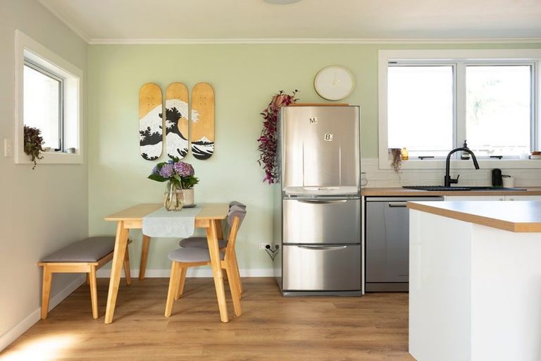 Photo of property in 1/111 King Street, Taradale, Napier, 4112