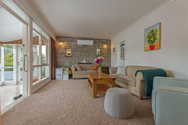 Photo of property in 34 Long Melford Road, Awapuni, Palmerston North, 4412