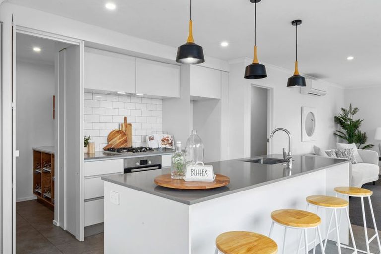 Photo of property in 70a Lorna Street, Lynmouth, New Plymouth, 4310