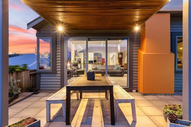 Photo of property in 131 Overtoun Terrace, Hataitai, Wellington, 6021