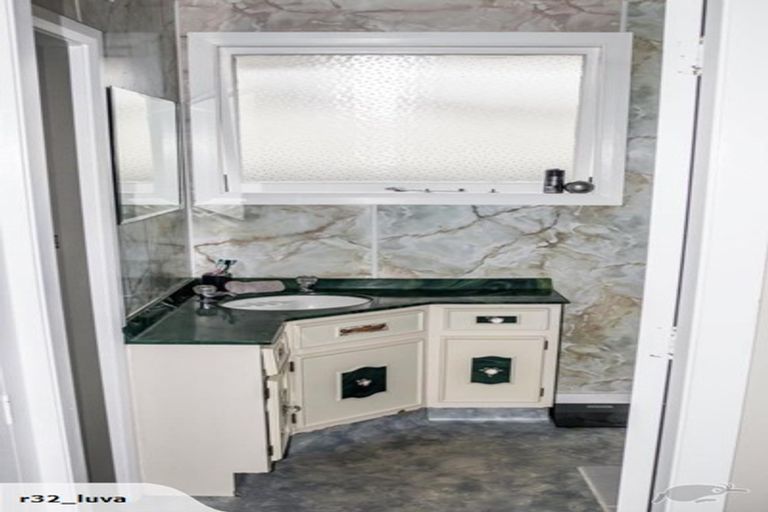 Photo of property in 26 Steele Street, Hornby, Christchurch, 8042