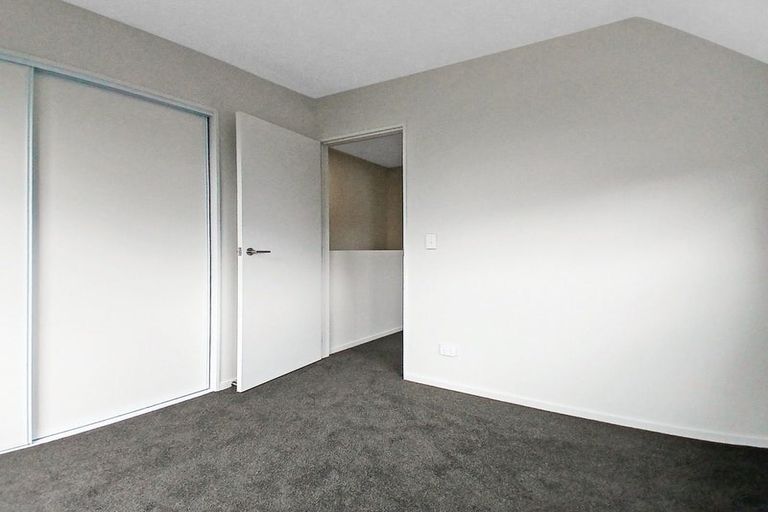 Photo of property in 8/109 Taikata Road, Te Atatu Peninsula, Auckland, 0610