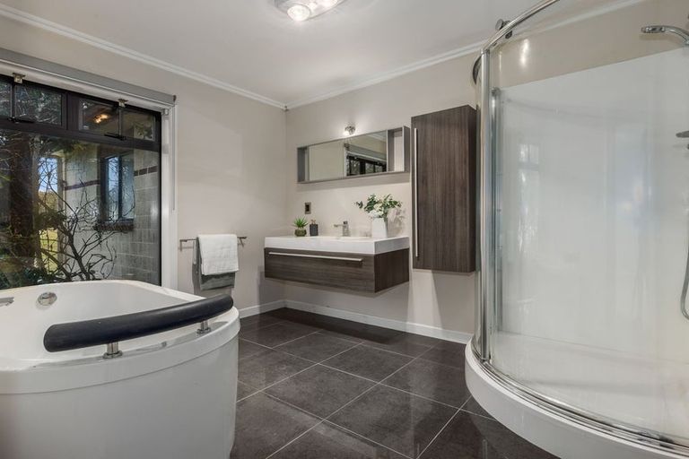 Photo of property in 65 Pohutukawa Drive, Levin, 5571
