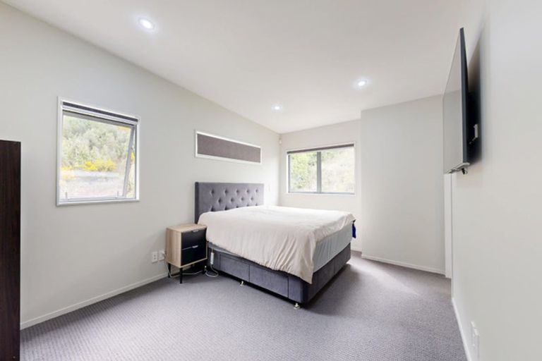 Photo of property in 30b Erlestoke Crescent, Churton Park, Wellington, 6037