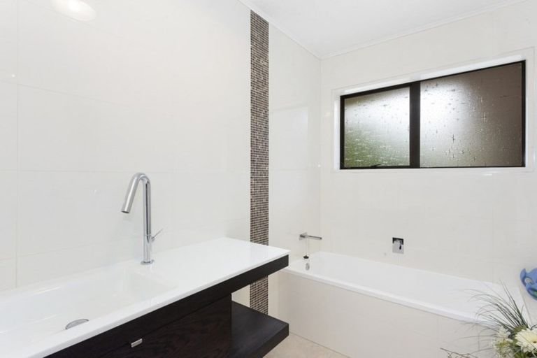 Photo of property in 18 Pheasant Close, Rotokauri, Hamilton, 3289