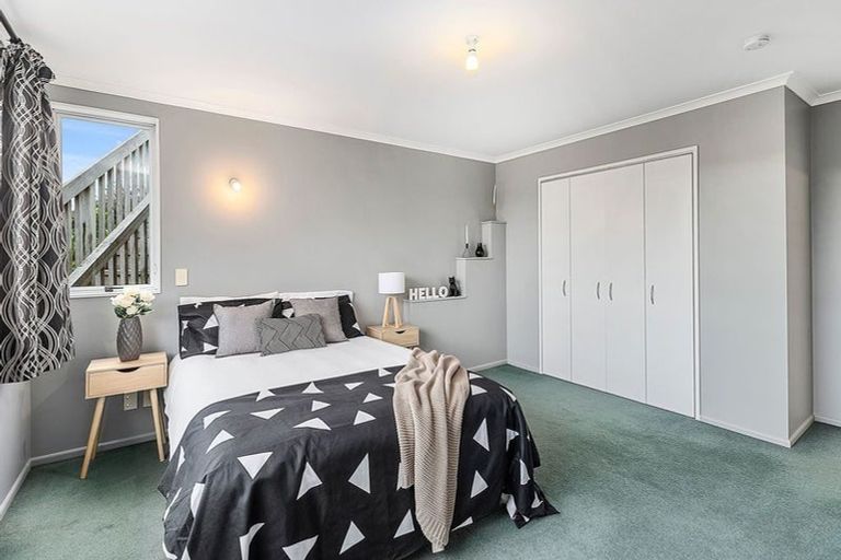 Photo of property in 97a Allington Road, Karori, Wellington, 6012