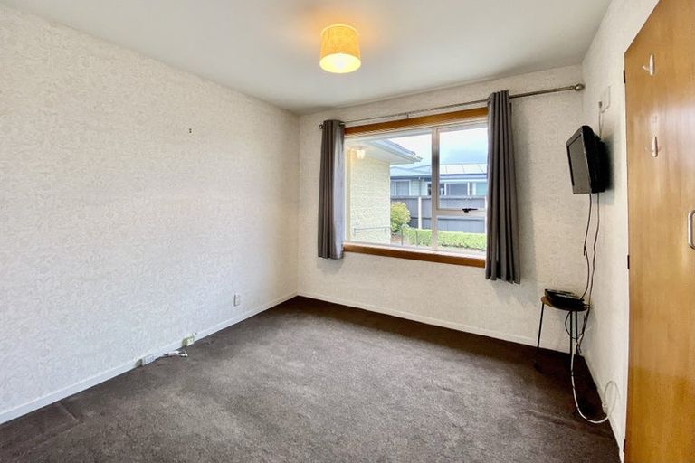 Photo of property in 5 Wolsey Place, Hillmorton, Christchurch, 8025