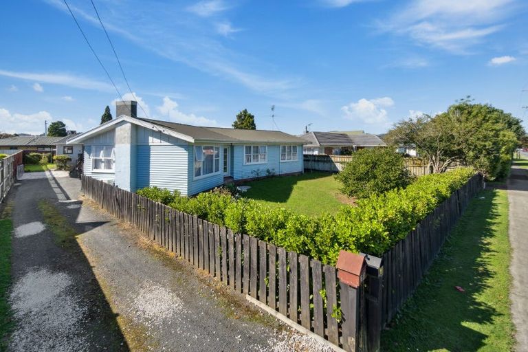 Photo of property in 1/6 Hunua Road, Papakura, 2110