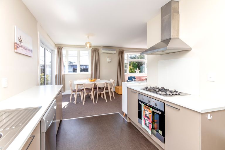 Photo of property in 45 Simeon Street, Spreydon, Christchurch, 8024