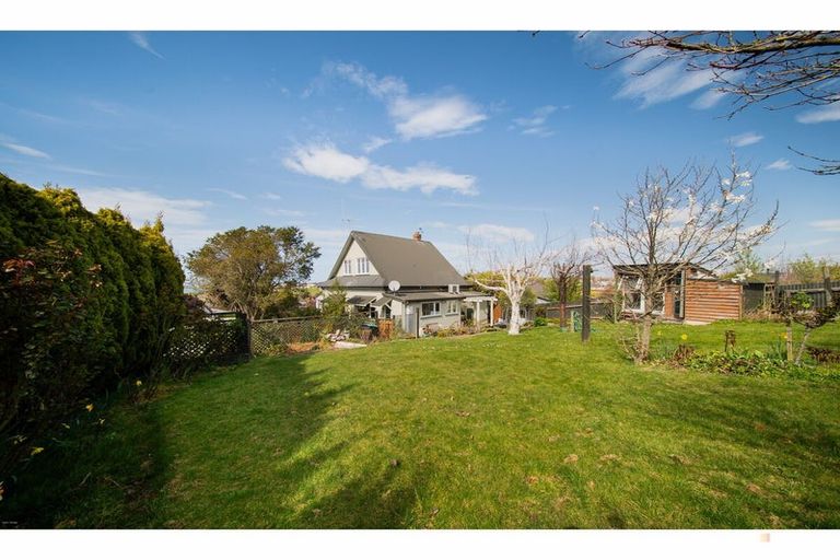 Photo of property in 128 Evans Street, Waimataitai, Timaru, 7910