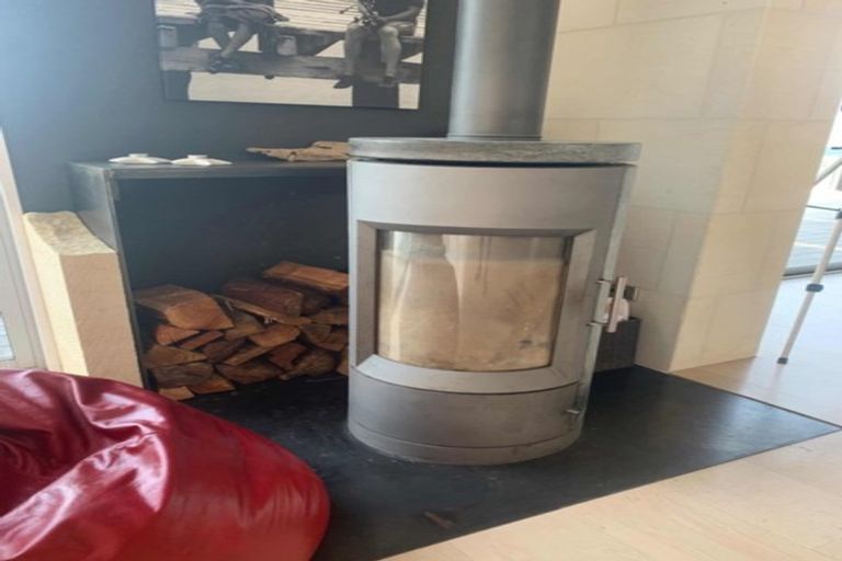 Photo of property in 17 Bay Heights, Governors Bay, Lyttelton, 8971