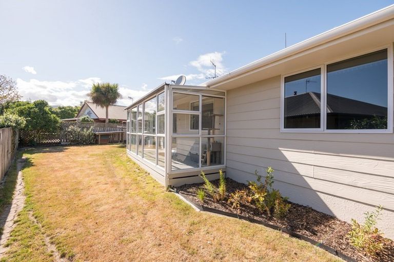 Photo of property in 28 Rochfort Drive, Richmond, 7020