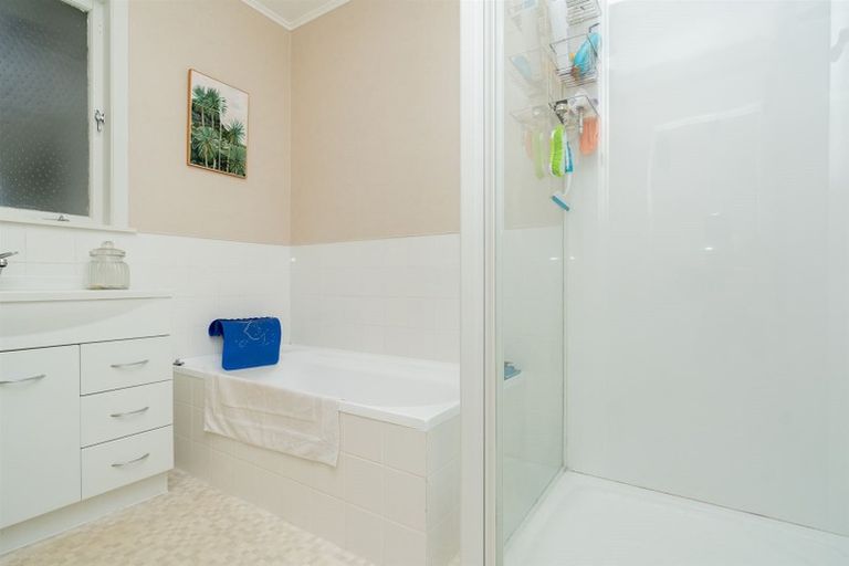 Photo of property in 16 Patrick Place, Fitzroy, Hamilton, 3206