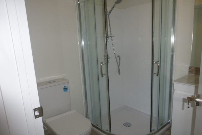 Photo of property in 1c Quincey Place, Massey, Auckland, 0614