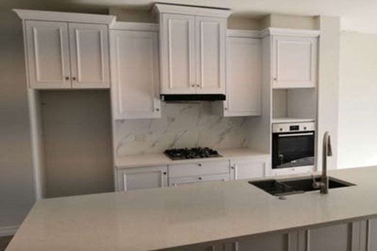 Photo of property in 31 Lawson Creek Street, Massey, Auckland, 0614