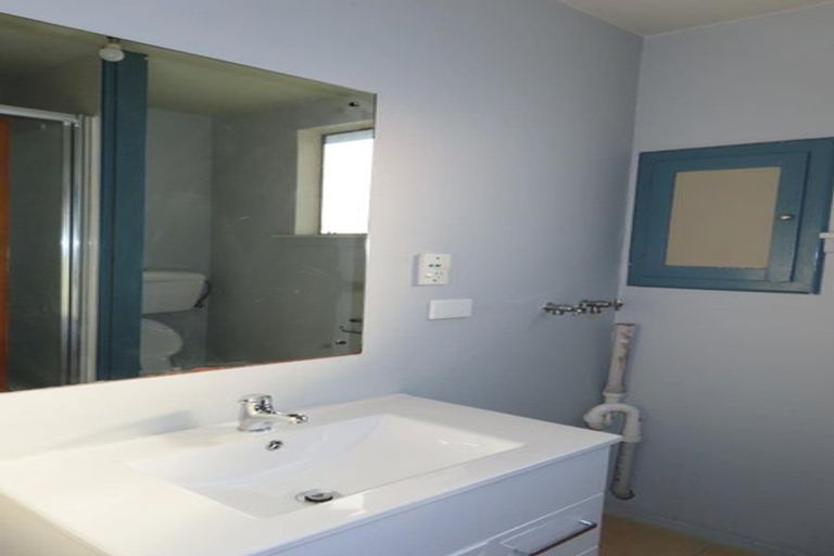 Photo of property in 2/65 Sherborne Street, St Albans, Christchurch, 8014