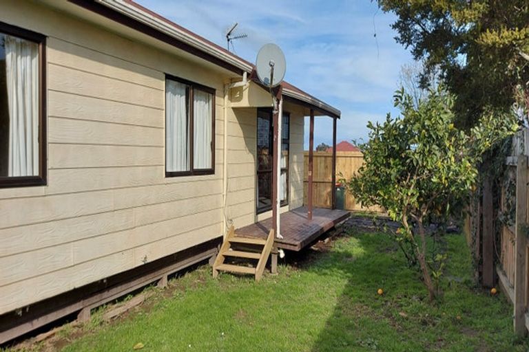 Photo of property in 2/25 Margaret Road, Papatoetoe, Auckland, 2025