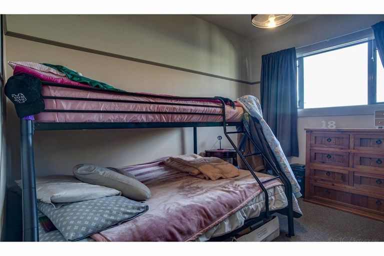 Photo of property in 40&40a Harper Street, Parkside, Timaru, 7910
