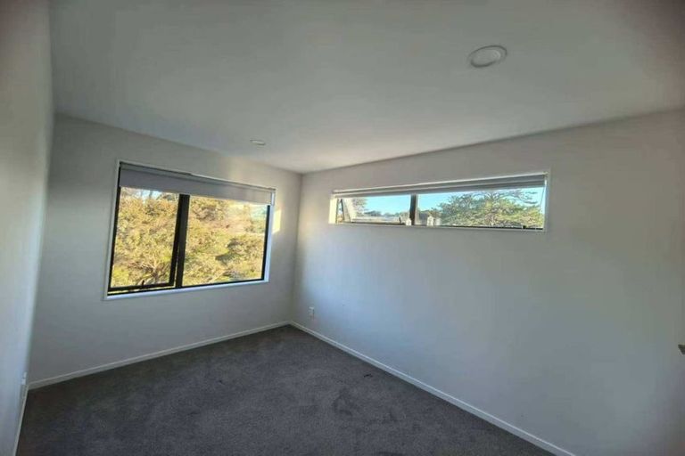 Photo of property in 20 Waka Street, Albany Heights, Auckland, 0632