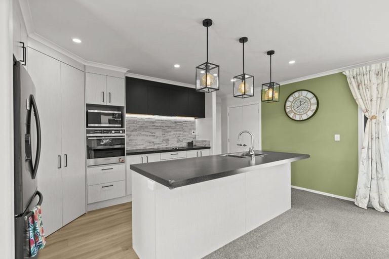 Photo of property in 5 Gallantry Lane, Halswell, Christchurch, 8025