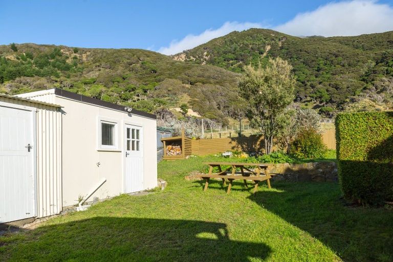 Photo of property in 871 Mataikona Road, Mataikona, Tinui, 5889