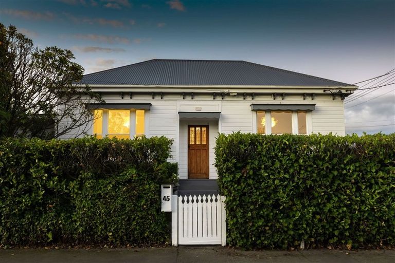 Photo of property in 45 Eversleigh Street, St Albans, Christchurch, 8014