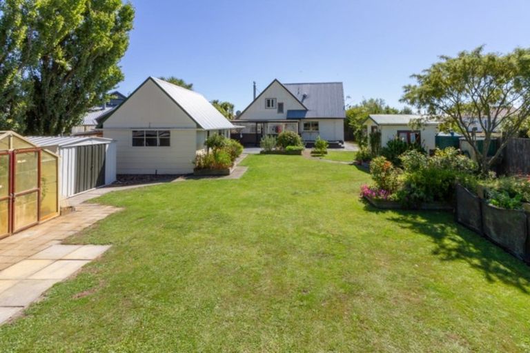Photo of property in 43 Severn Street, Rongotea, 4476