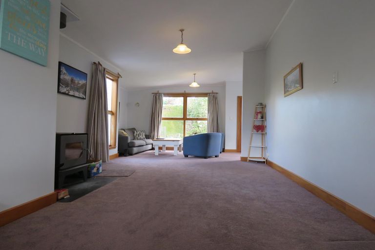 Photo of property in 1 Wright Street, Geraldine, 7930