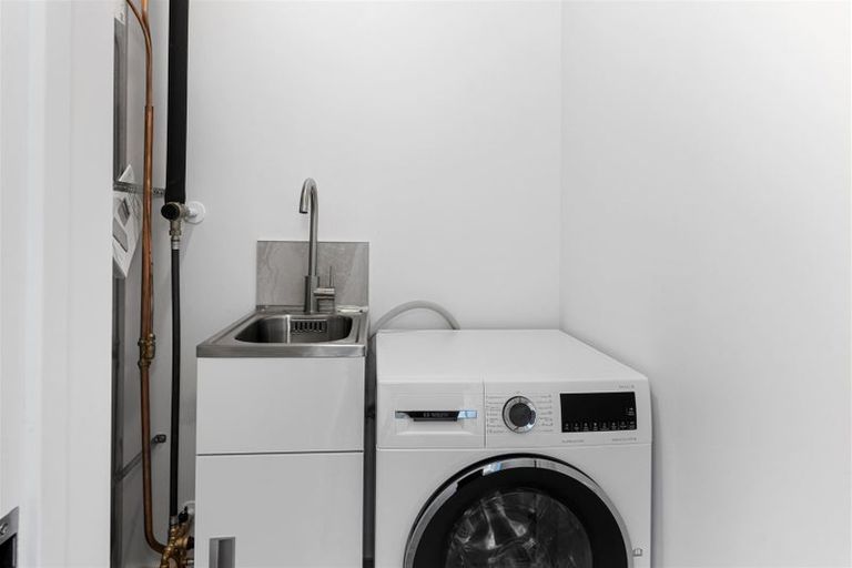 Photo of property in 3/15 Frederick Street, Waltham, Christchurch, 8011