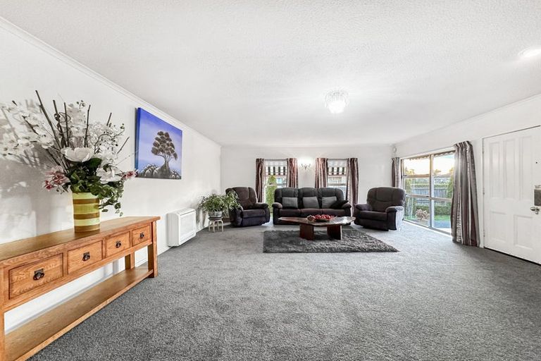 Photo of property in 15 Steele Street, Hornby, Christchurch, 8042