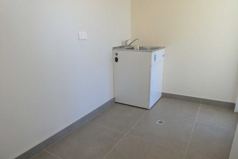 Photo of property in 97 Waimairi Road, Upper Riccarton, Christchurch, 8041