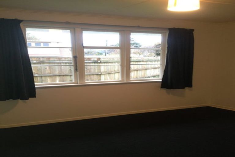 Photo of property in 4f3- Bracken Street, Wallaceville, Upper Hutt, 5018