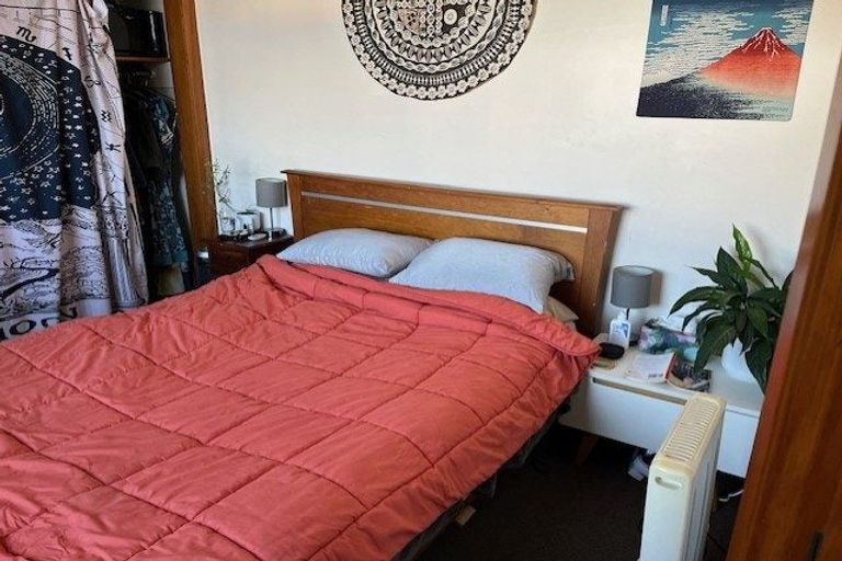 Photo of property in 88 Freyberg Street, Lyall Bay, Wellington, 6022