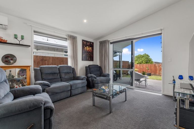 Photo of property in 3 Ponga Place, Papamoa Beach, Papamoa, 3118
