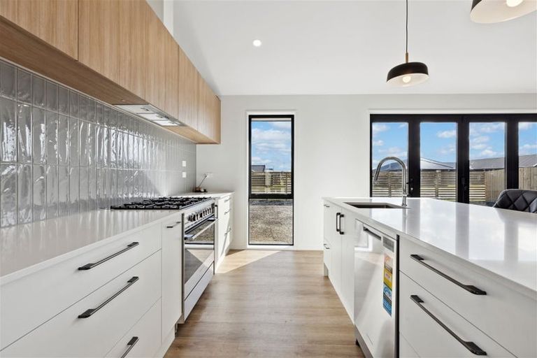 Photo of property in 1 Candlesticks Crescent, Lincoln, 7608