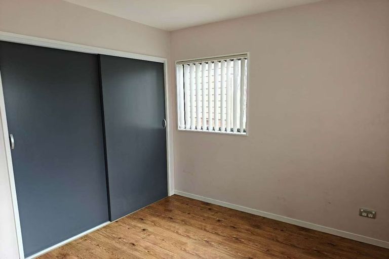 Photo of property in 15 Swan Crescent, Pakuranga, Auckland, 2010