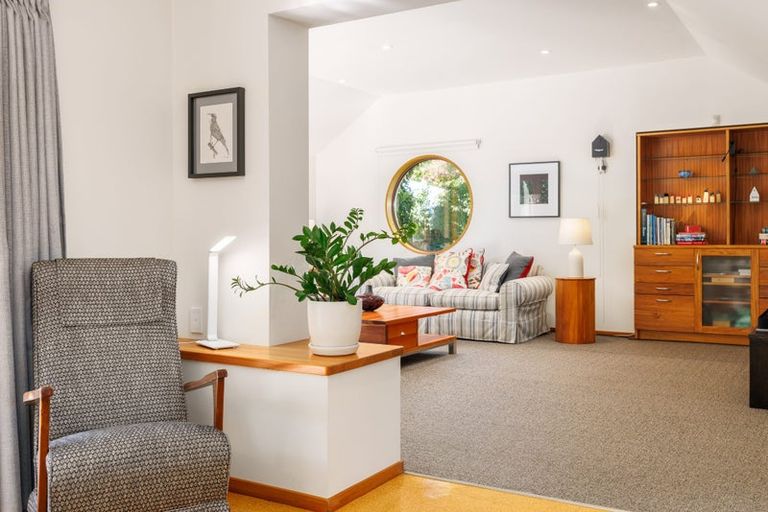 Photo of property in 25a Reeves Road, Opawa, Christchurch, 8023