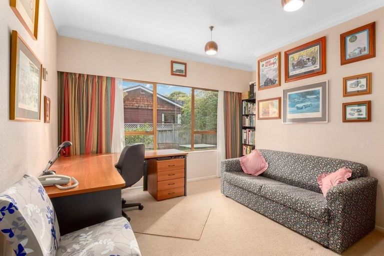 Photo of property in 53 Kohekohe Road, Waikanae, 5036