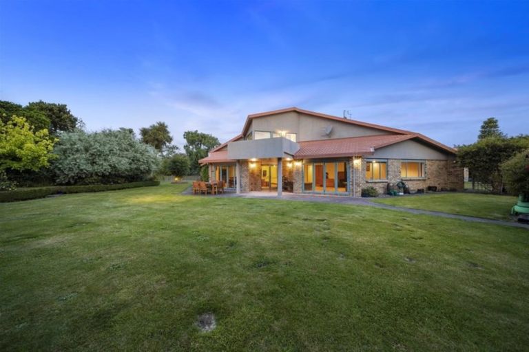 Photo of property in 173 South Road, Hawera, 4610