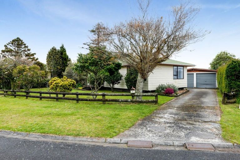 Photo of property in 5 Tawari Street, Inglewood, 4330