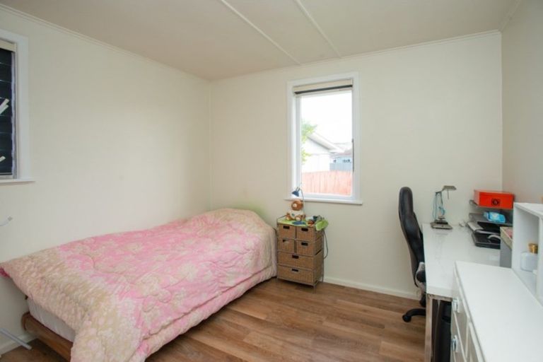 Photo of property in 4 Oxford Place, Taradale, Napier, 4112