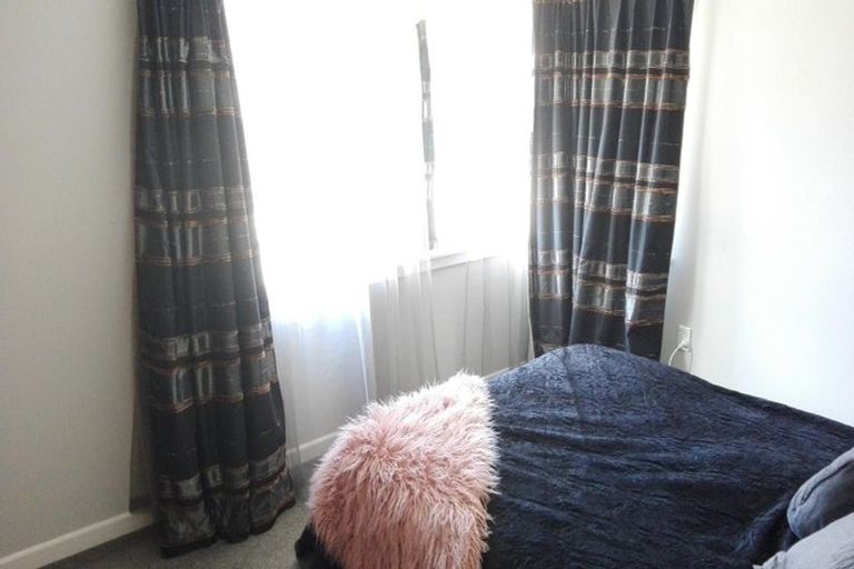 Photo of property in 6-8a Avenue Road, West End, Timaru, 7910