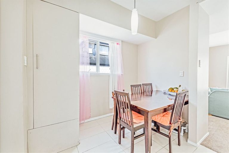 Photo of property in 11 George Street, Riccarton, Christchurch, 8041