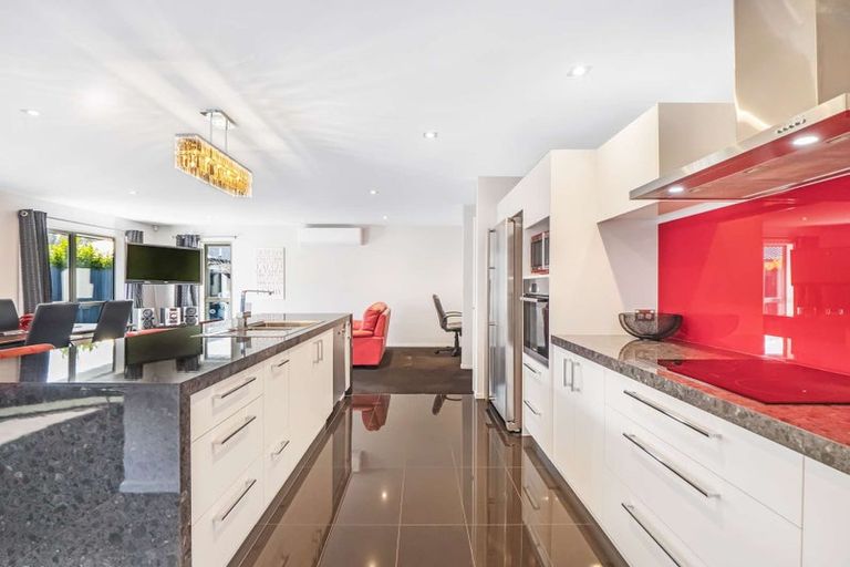 Photo of property in 10 Te Whariki Street, Marshland, Christchurch, 8083