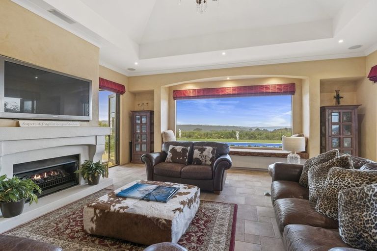 Photo of property in 137 Okura River Road, Okura, Albany, 0792