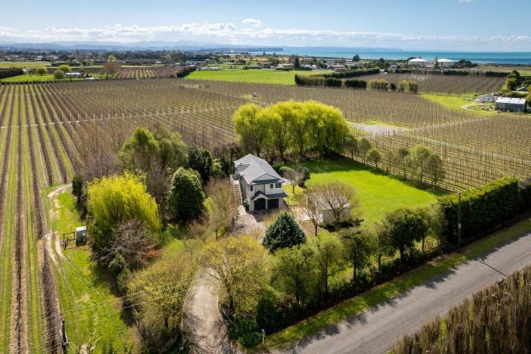 Photo of property in 495 Lawn Road, Clive, Hastings, 4180