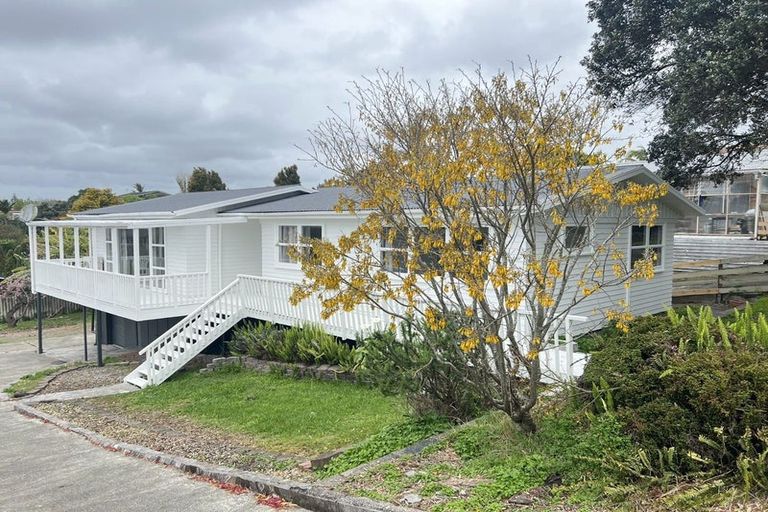 Photo of property in 100 Udys Road, Pakuranga, Auckland, 2010