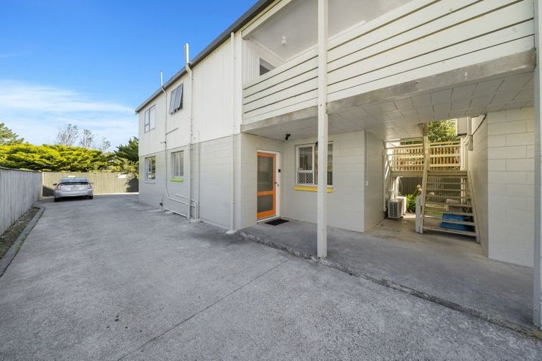 Photo of property in 34c Elizabeth Street, Moera, Lower Hutt, 5010