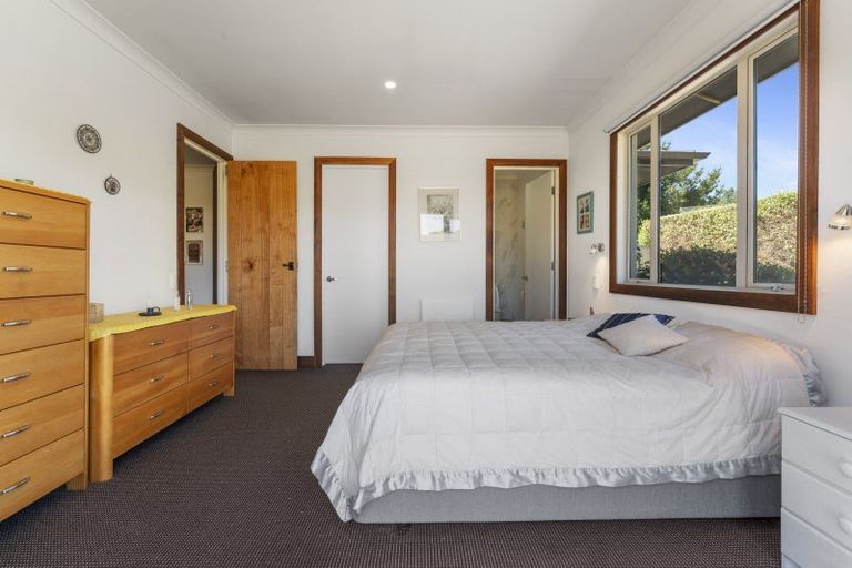 Photo of property in 2/154 Mapara Road, Acacia Bay, Taupo, 3385