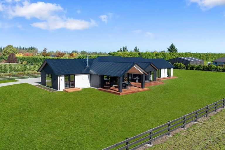 Photo of property in 14 Beal Place, Swannanoa, Kaiapoi, 7692